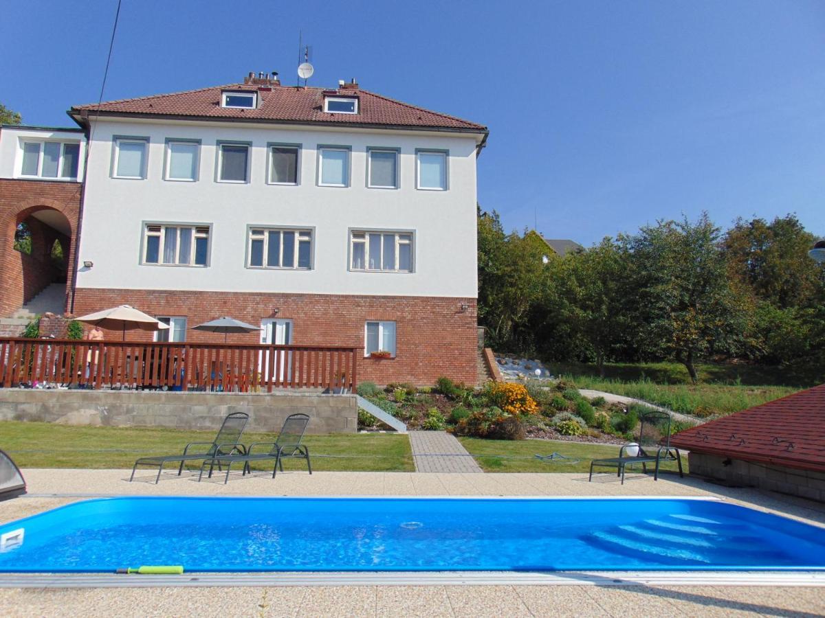 Vila Hořičky Zewnętrze zdjęcie