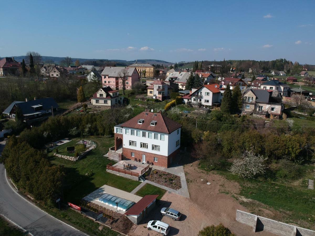 Vila Hořičky Zewnętrze zdjęcie